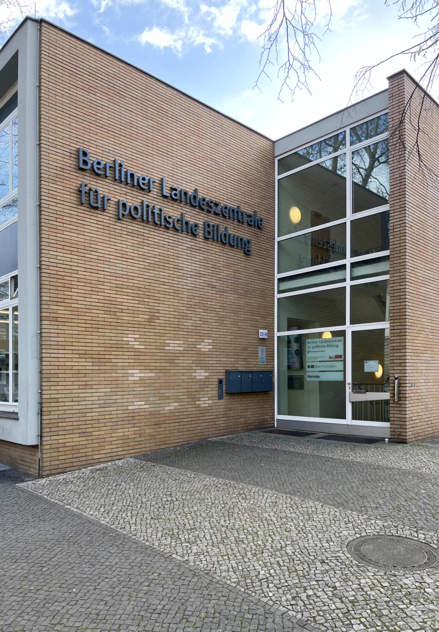 Change in use as Berlin’s corporate typeface – Landeszentrale für Politische Bildung