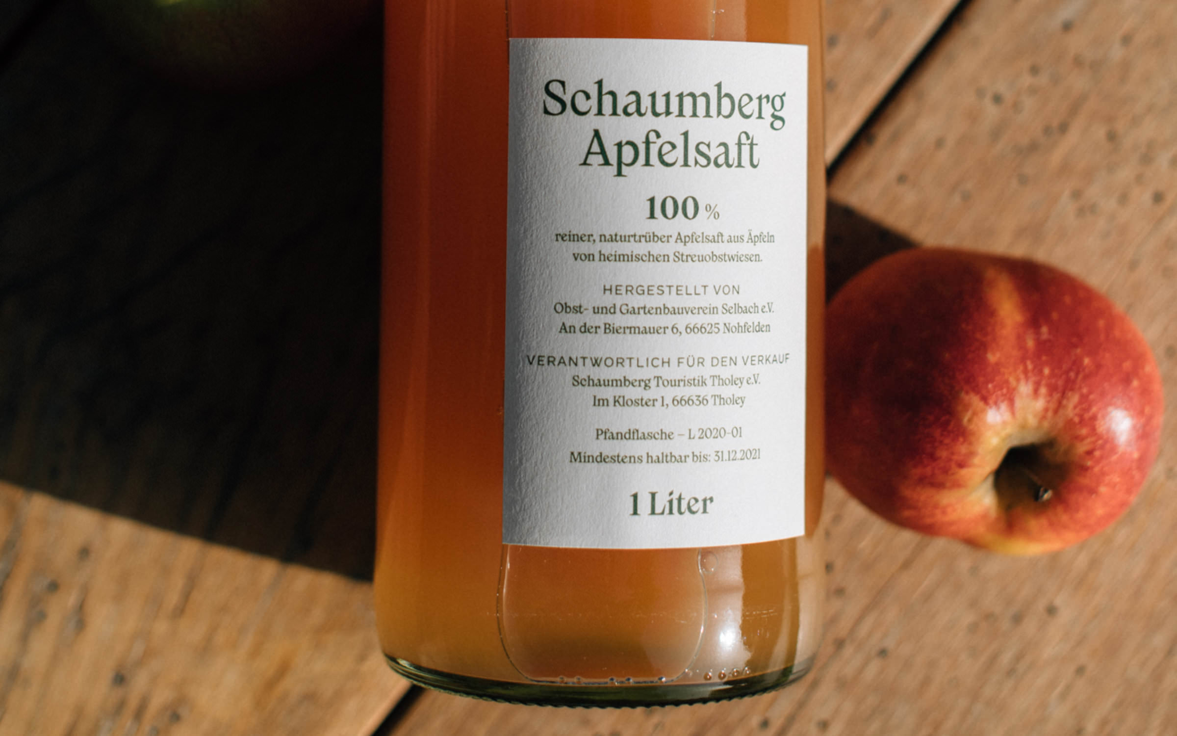 Nikolai typeface in use for Schaumberg Apple Juice